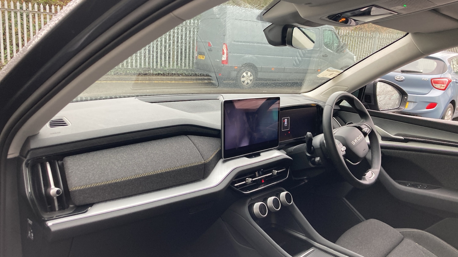 Used Skoda Kodiaq 2025 for sale - 77689176: Photo 2