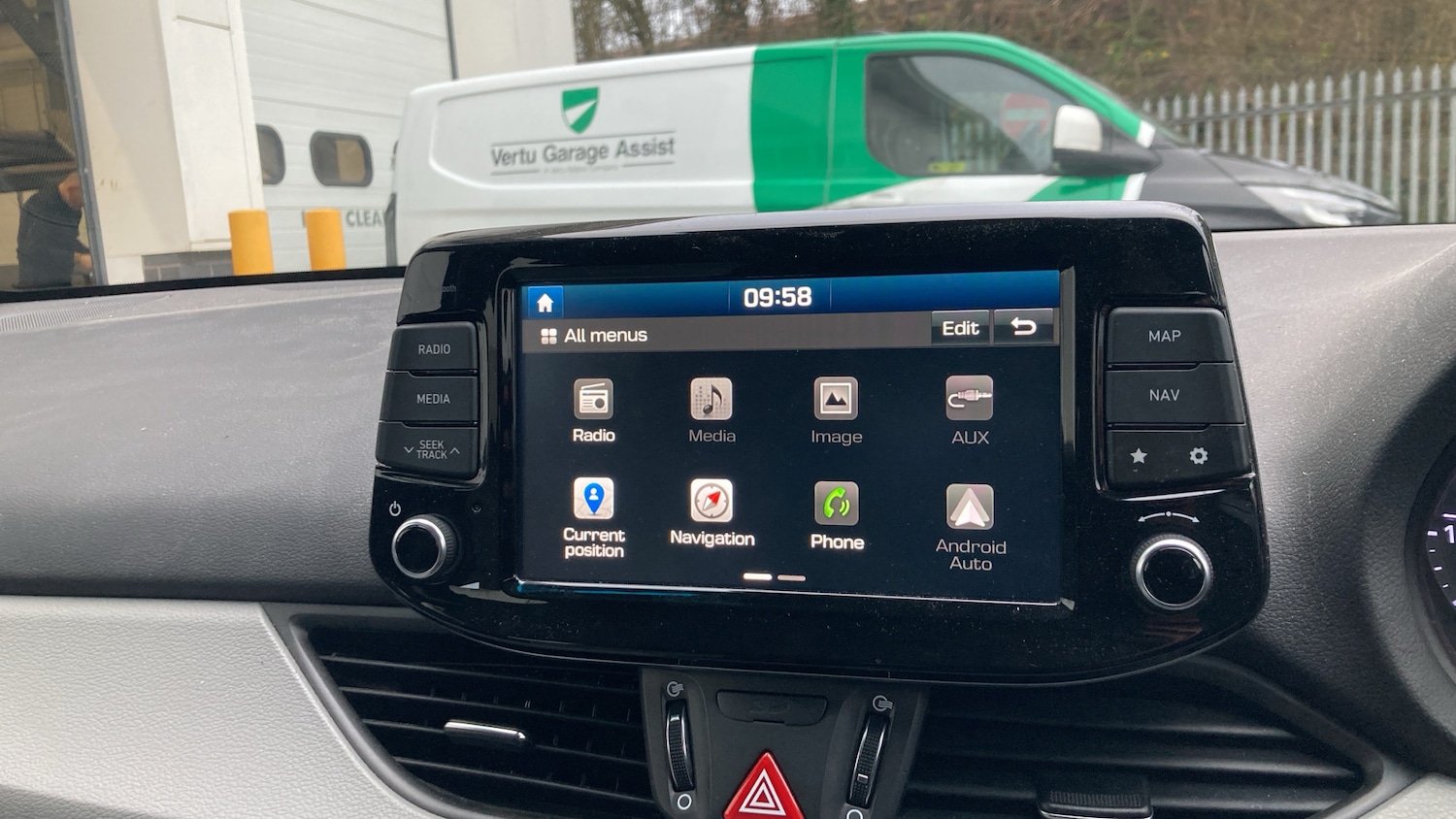 Used Hyundai i30 2018 for sale - 77124985: Photo 28