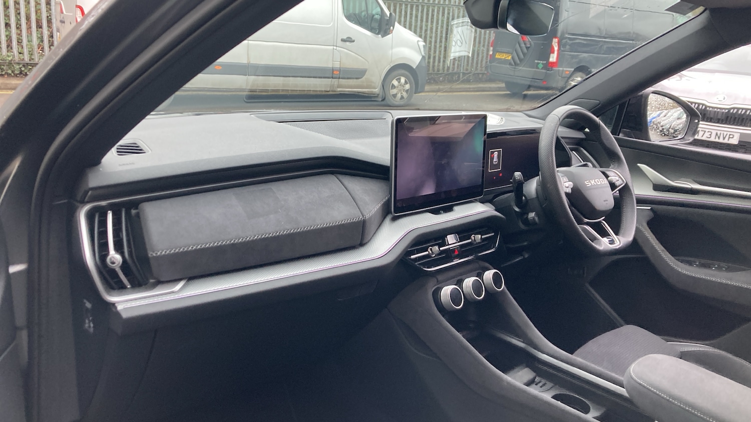 Used Skoda Kodiaq 2025 for sale - 77297027: Photo 2