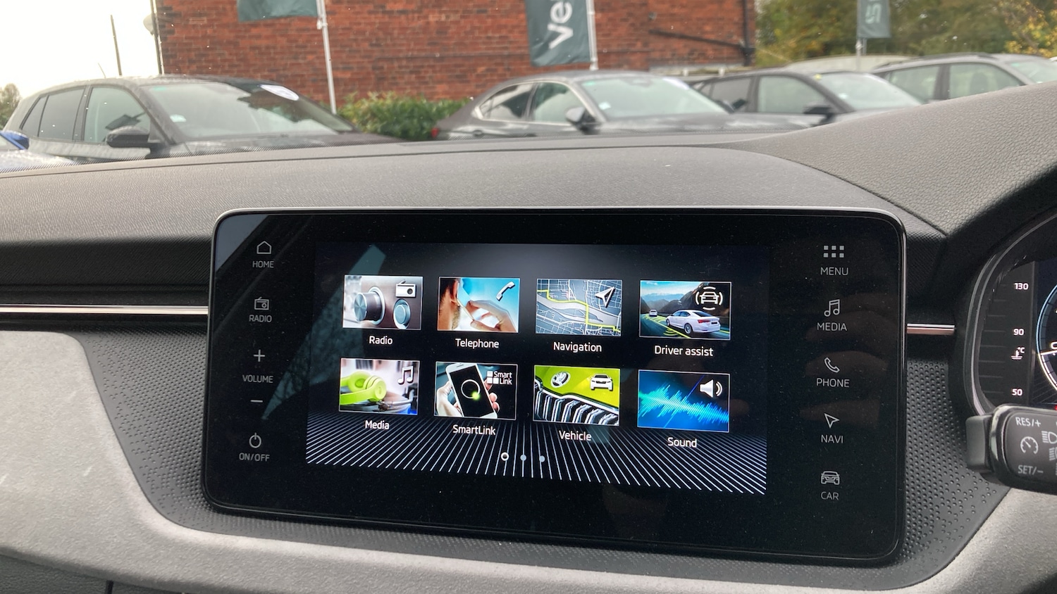 Used Skoda Kamiq 2024 for sale - 76337921: Photo 12
