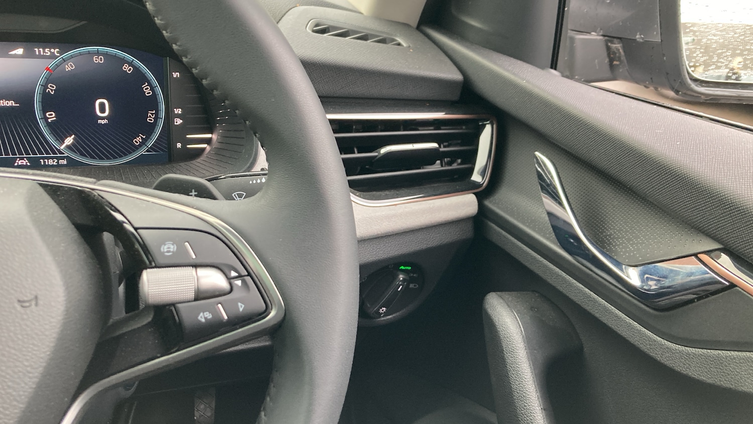 Used Skoda Kamiq 2024 for sale - 76337921: Photo 18