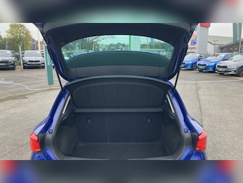Used SEAT Leon 2021 for sale - 76319997: Photo