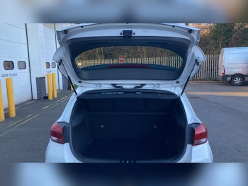 Used Hyundai i30 2020 for sale - 77208819: Photo