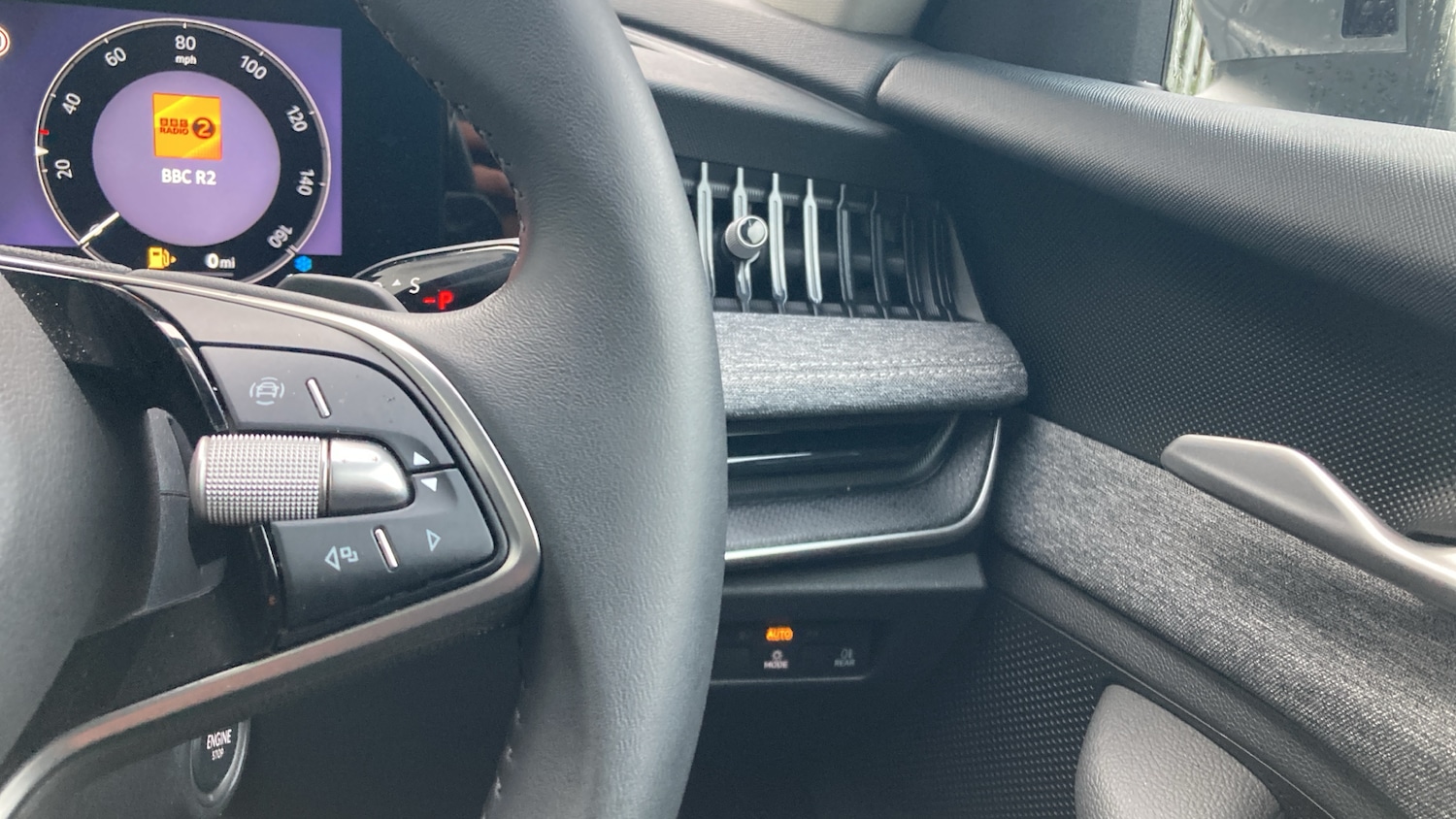 Used Skoda Superb 2025 for sale - 76818771: Photo 23