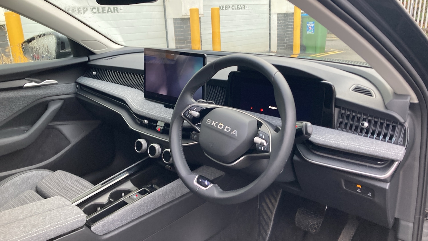 Used Skoda Superb 2025 for sale - 76818771: Photo 6