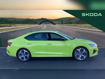 Used Skoda Octavia 2025 for sale - 76564963: Photo