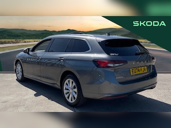 Used Skoda Superb 2024 for sale - 76192455: Photo 3