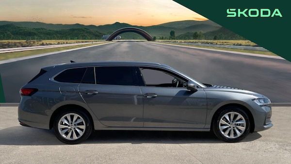 Used Skoda Superb 2024 for sale - 76192455: Photo 4