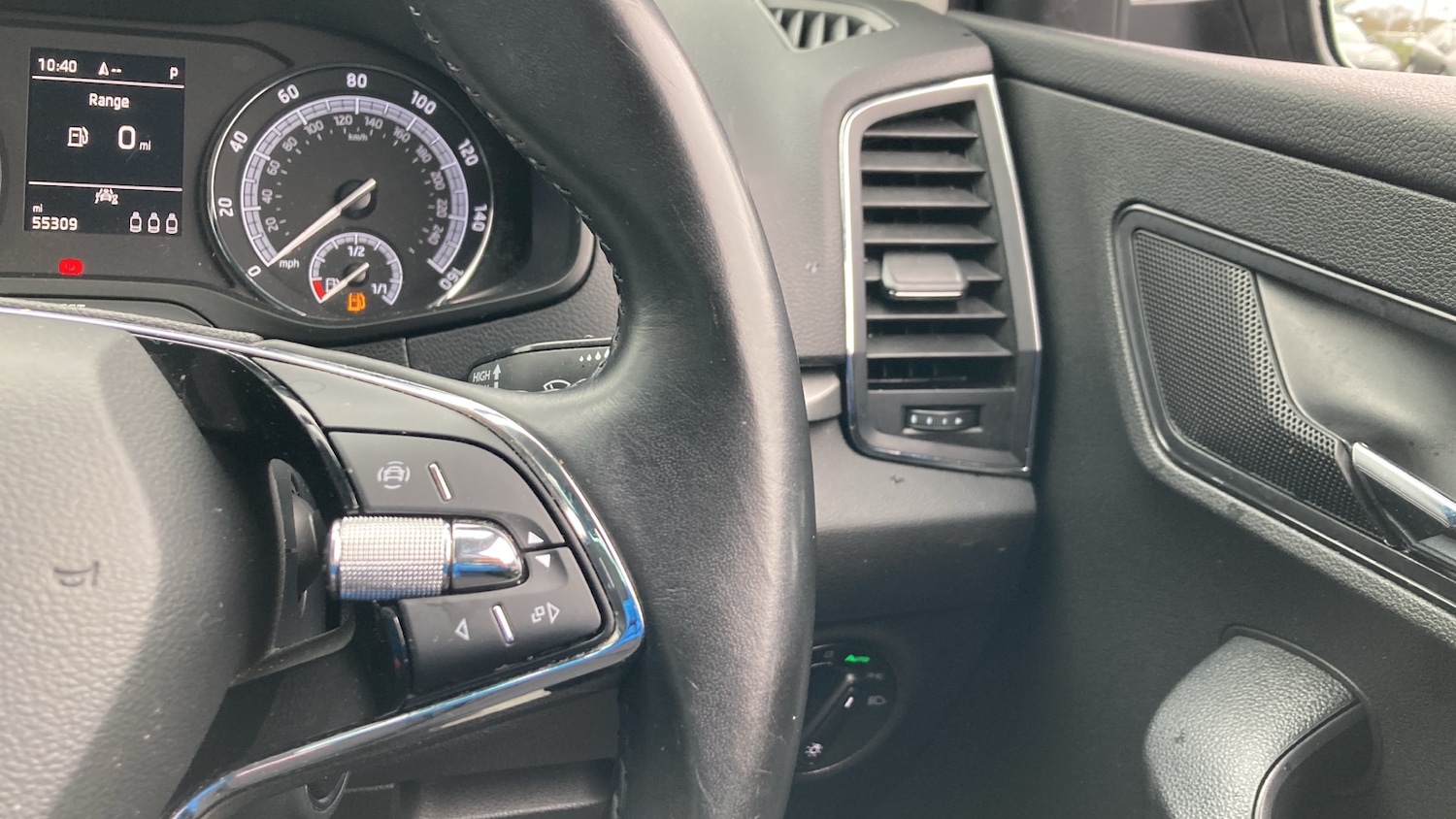 Used Skoda Karoq 2021 for sale - 77691448: Photo 23