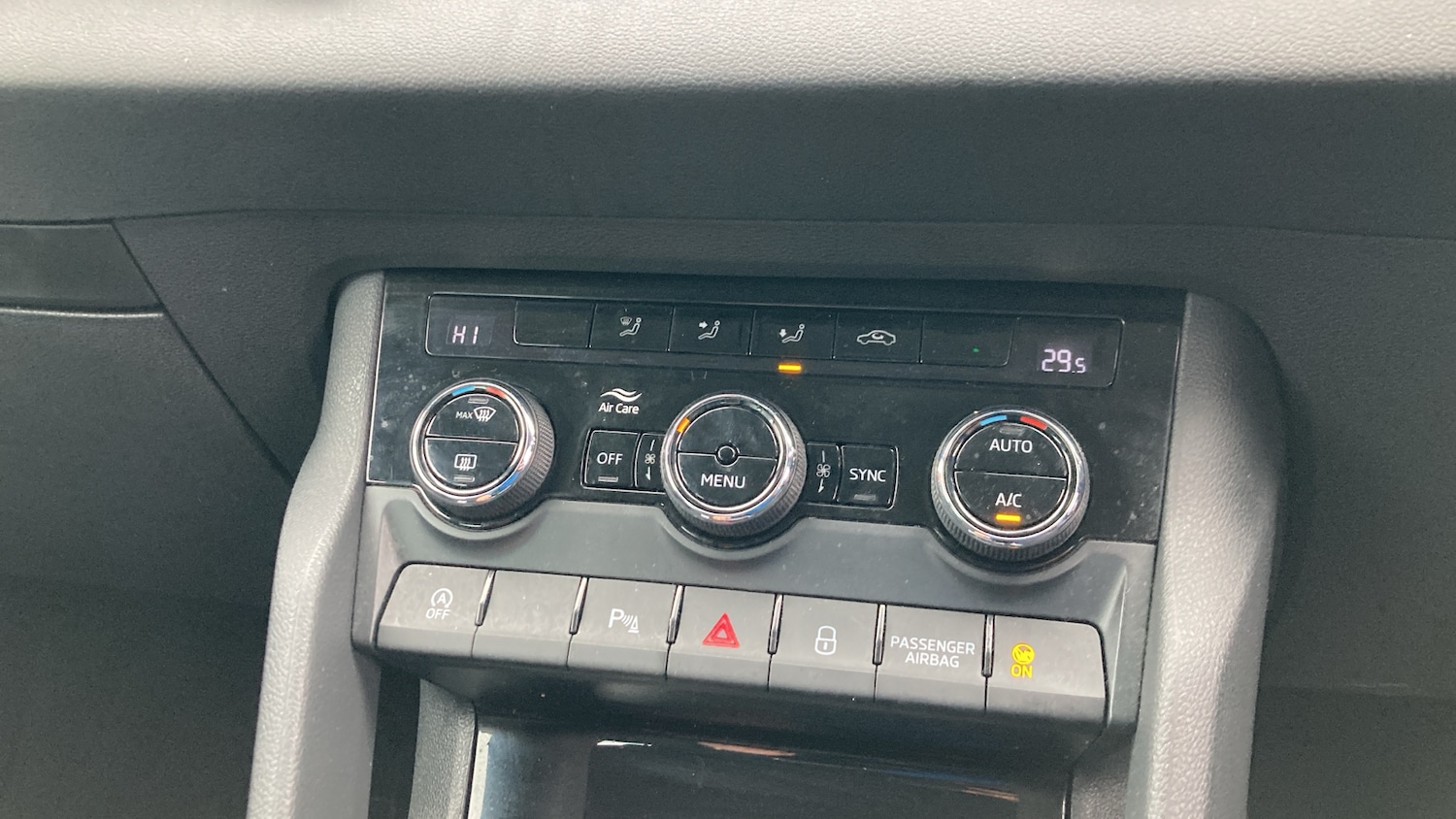 Used Skoda Karoq 2021 for sale - 77691448: Photo 24