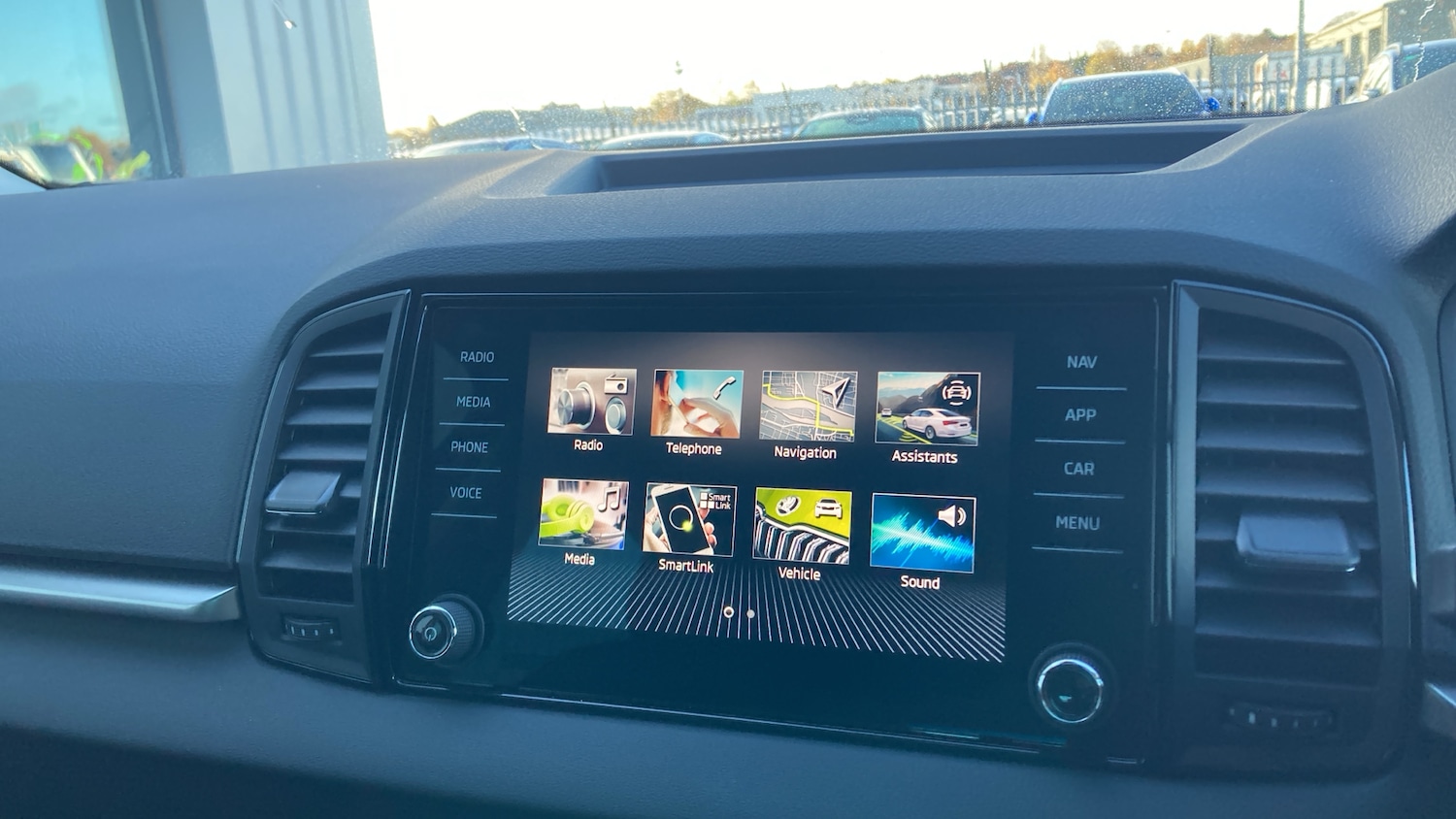 Used Skoda Karoq 2025 for sale - 76547593: Photo 12