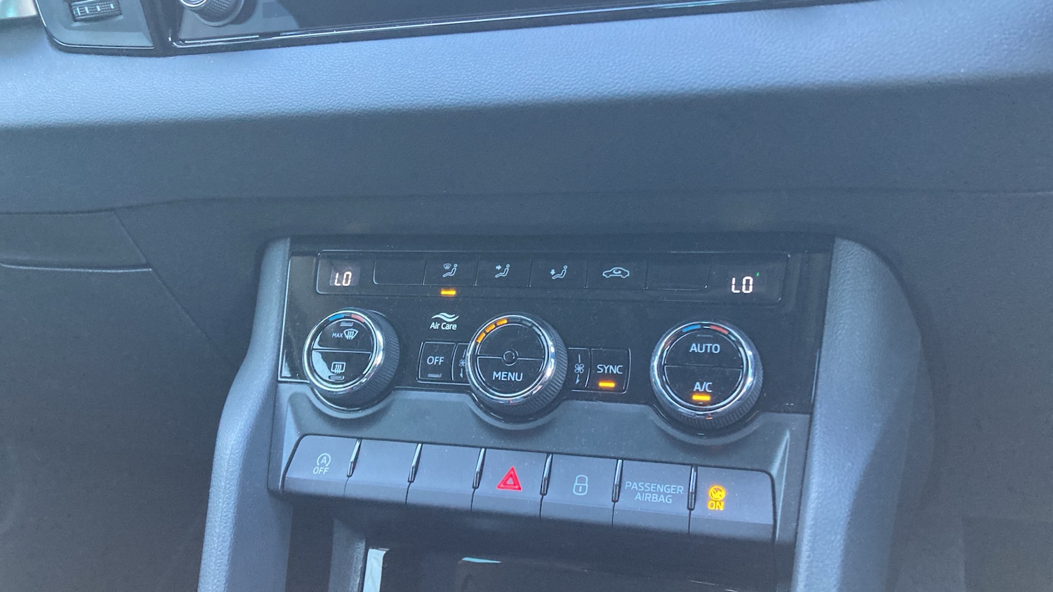 Used Skoda Karoq 2025 for sale - 76547593: Photo 23