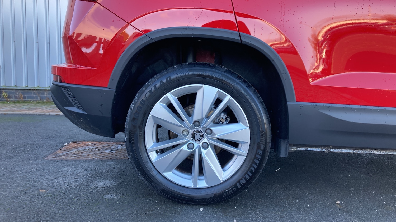 Used Skoda Karoq 2025 for sale - 76547593: Photo 5