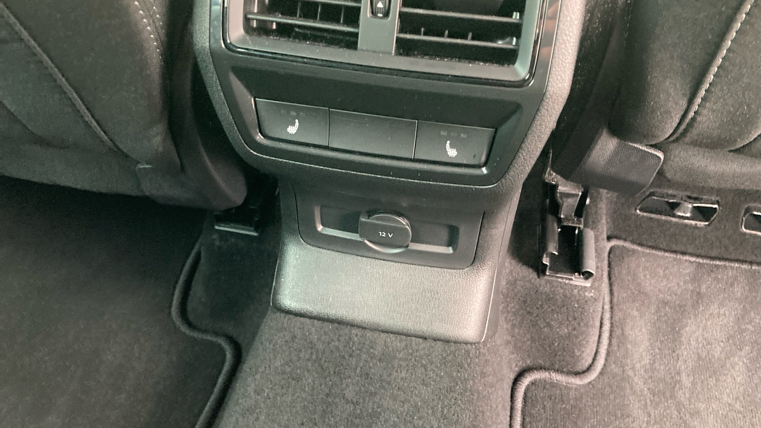 Used Skoda Karoq 2025 for sale - 76504872: Photo 36