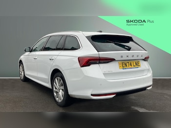Used Skoda Octavia 2025 for sale - 77818682: Photo