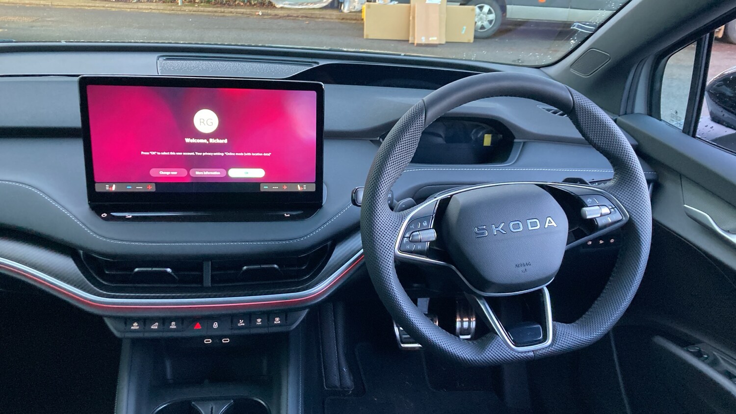 Used Skoda Enyaq 2025 for sale - 77650161: Photo 10