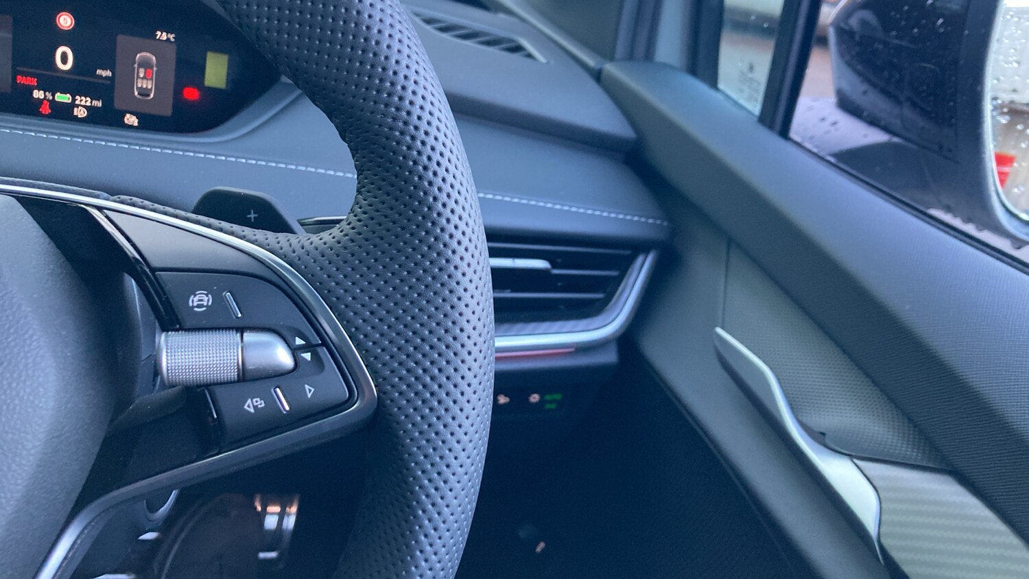 Used Skoda Enyaq 2025 for sale - 77650161: Photo 22