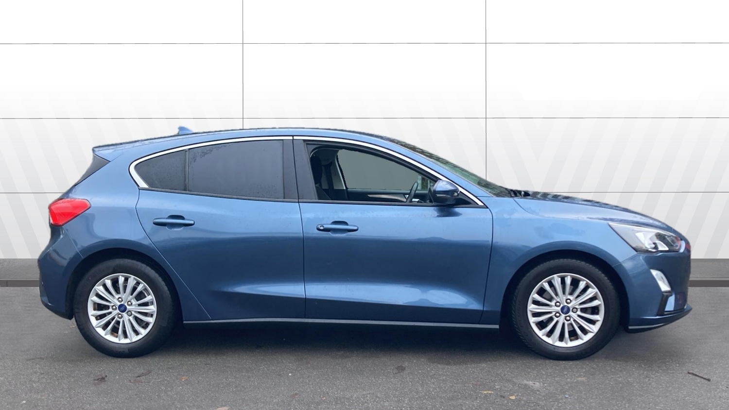 Used Ford Focus 2019 for sale - 76748026: Photo 5