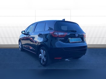 Used Honda Jazz 2022 for sale - 76114208: Photo 2