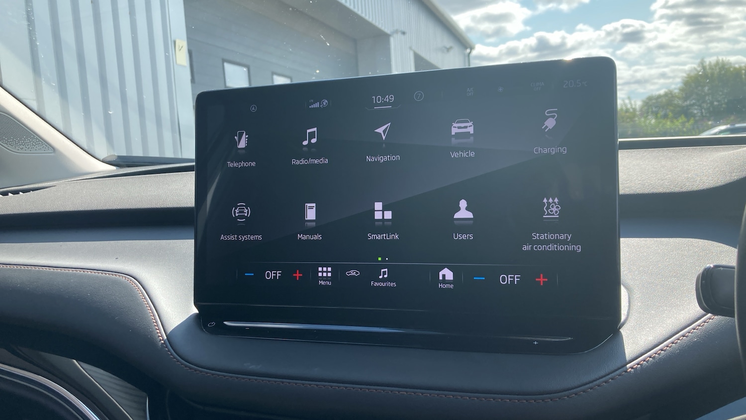 Used Skoda Enyaq 2023 for sale - 76547584: Photo 28