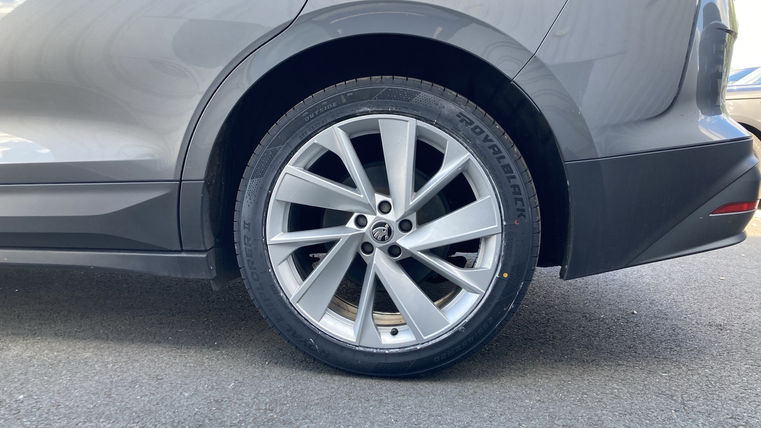 Used Skoda Enyaq 2023 for sale - 76547584: Photo 5