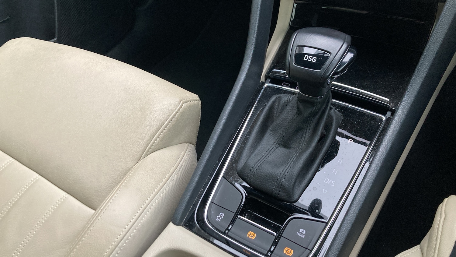 Used Skoda Karoq 2022 for sale - 77450226: Photo 14