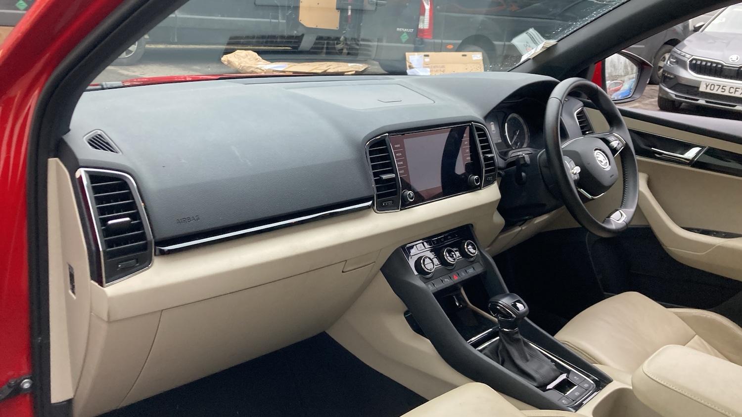 Used Skoda Karoq 2022 for sale - 77450226: Photo 2