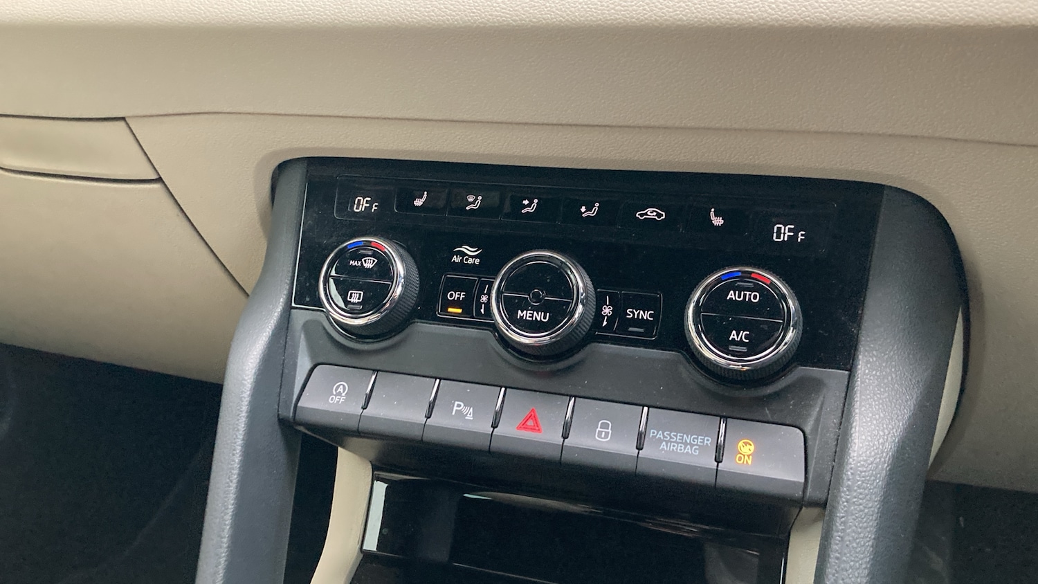 Used Skoda Karoq 2022 for sale - 77450226: Photo 23