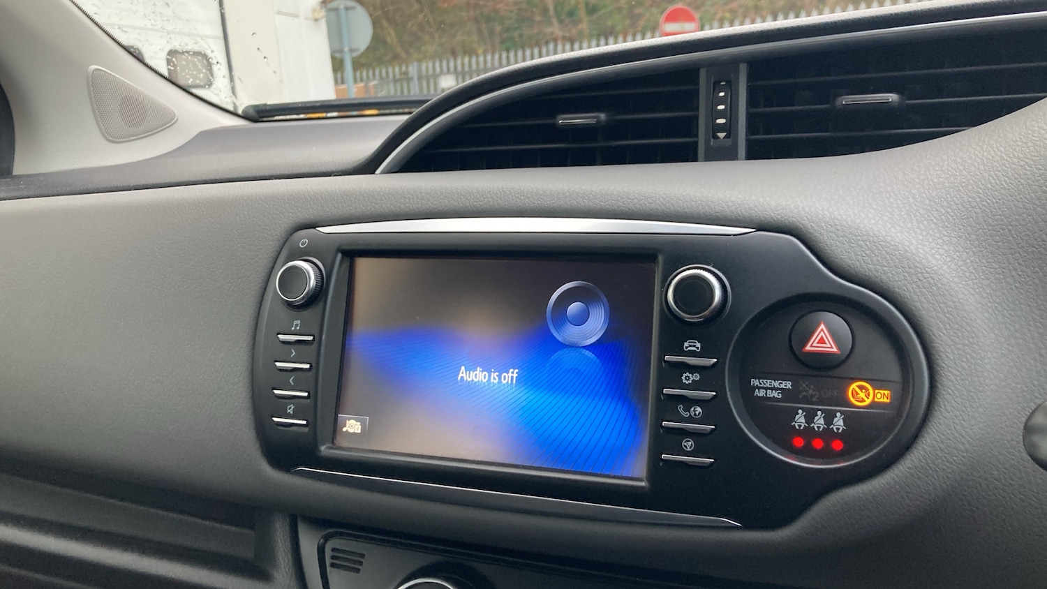 Used Toyota Yaris 2017 for sale - 77083271: Photo 12