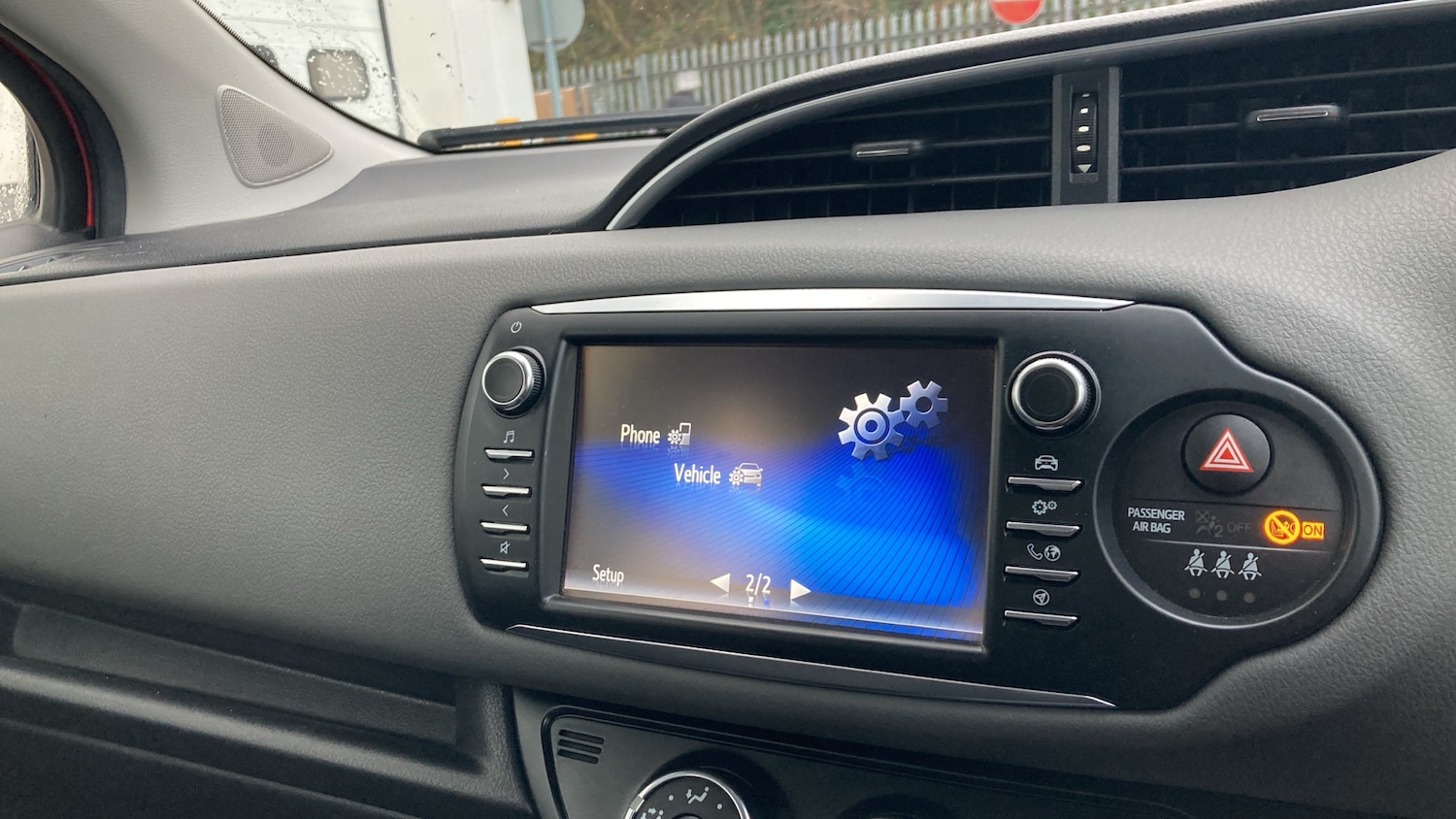 Used Toyota Yaris 2017 for sale - 77083271: Photo 27