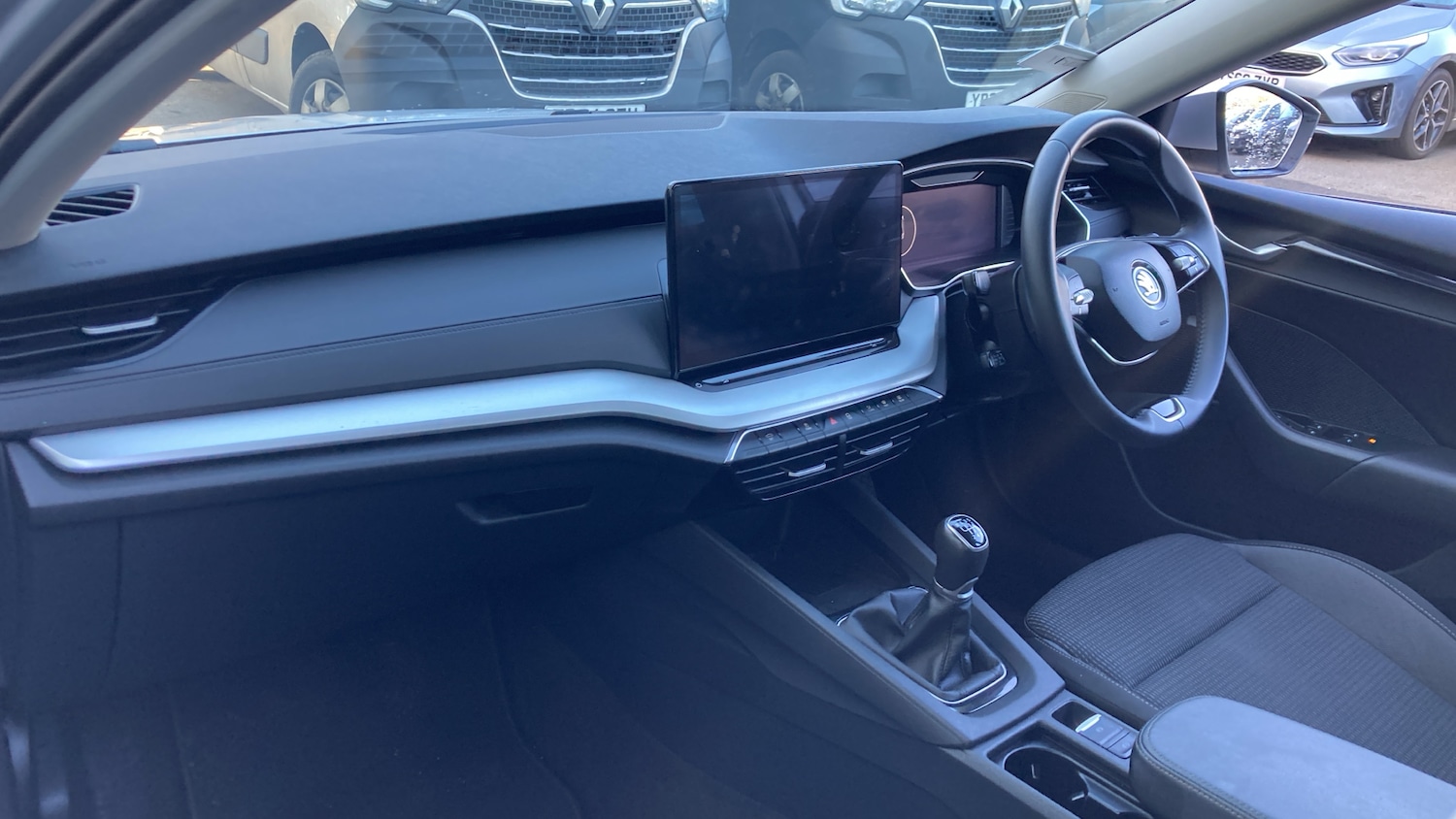 Used Skoda Octavia 2024 for sale - 77951404: Photo 2