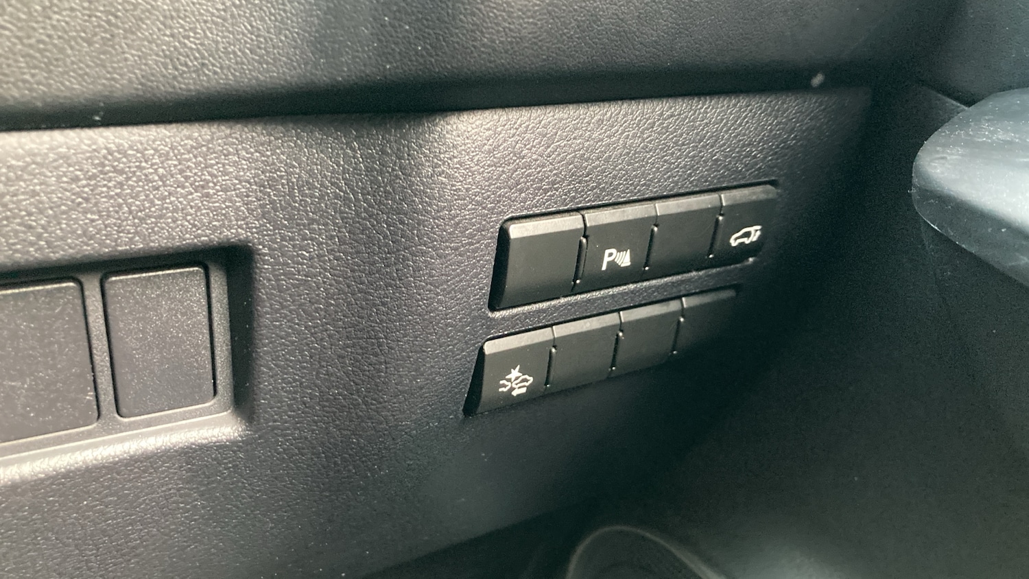 Used Lexus NX 2017 for sale - 76510624: Photo 23