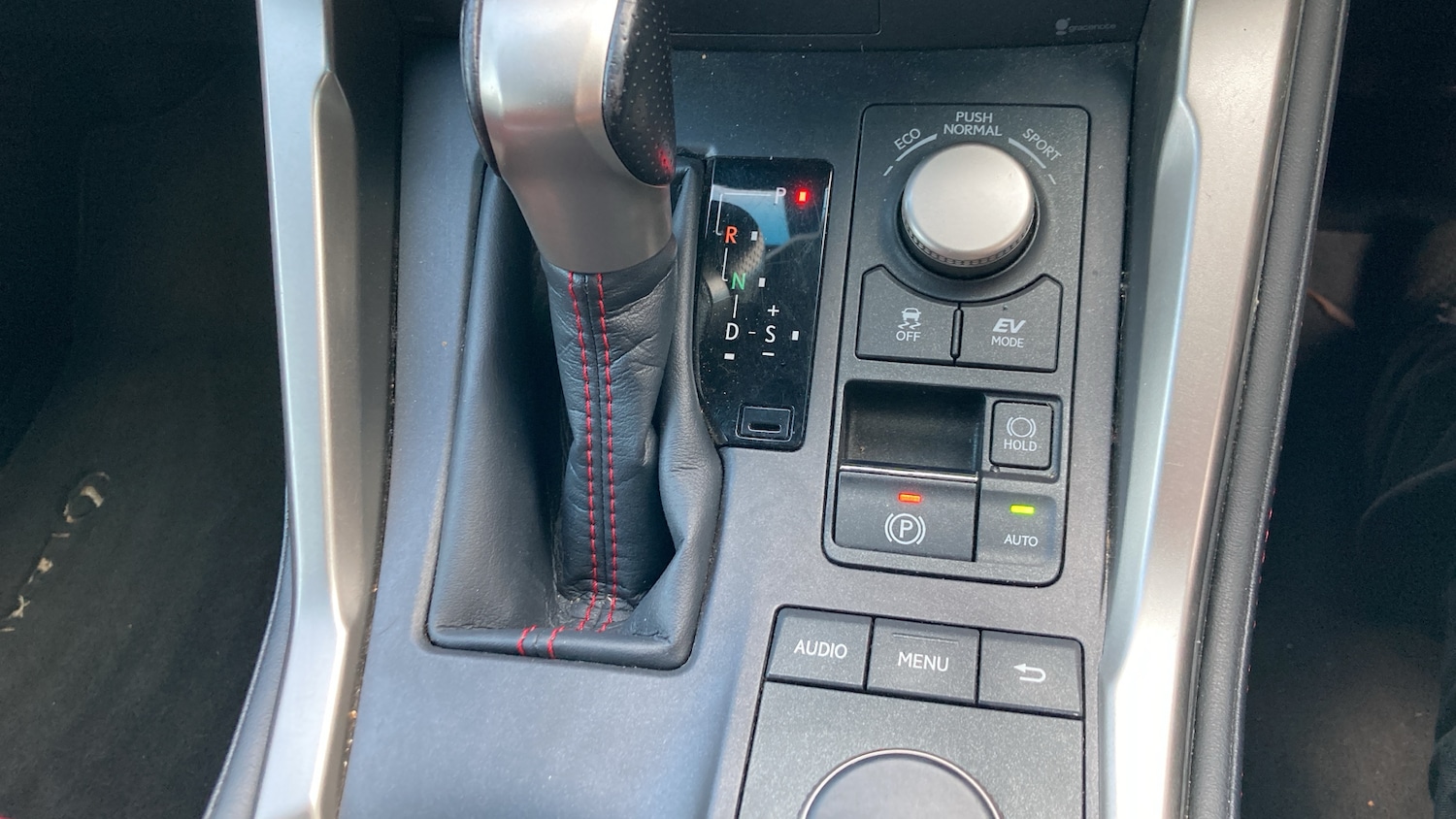 Used Lexus NX 2017 for sale - 76510624: Photo 24