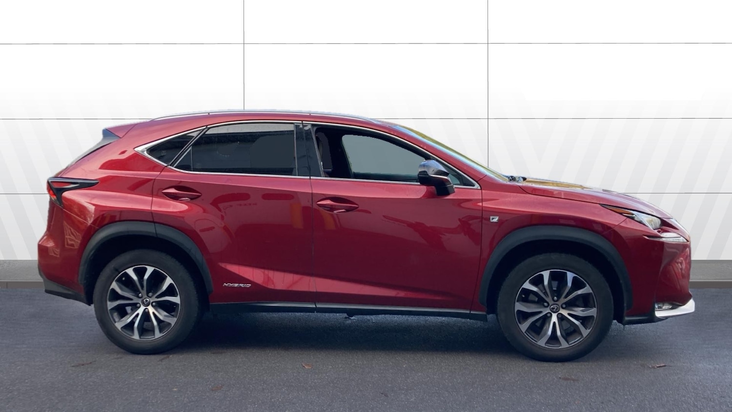 Used Lexus NX 2017 for sale - 76510624: Photo 5
