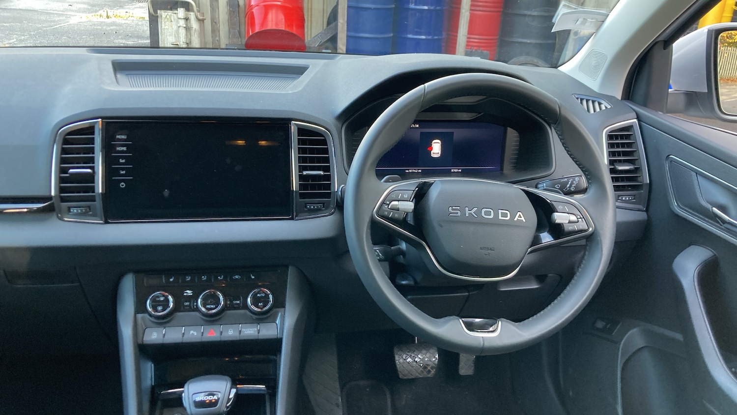 Used Skoda Karoq 2025 for sale - 76490348: Photo 10