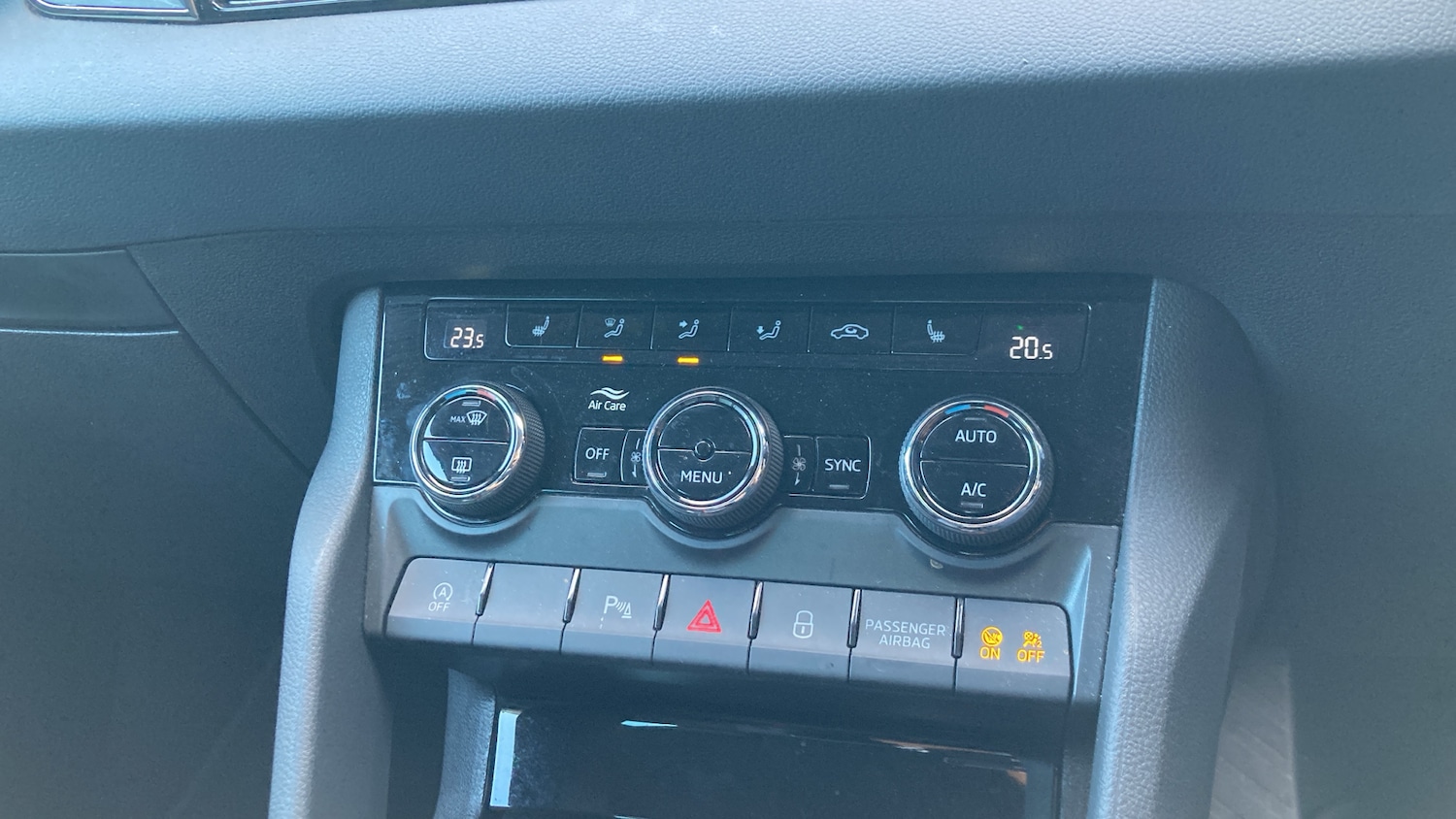 Used Skoda Karoq 2025 for sale - 76490348: Photo 21