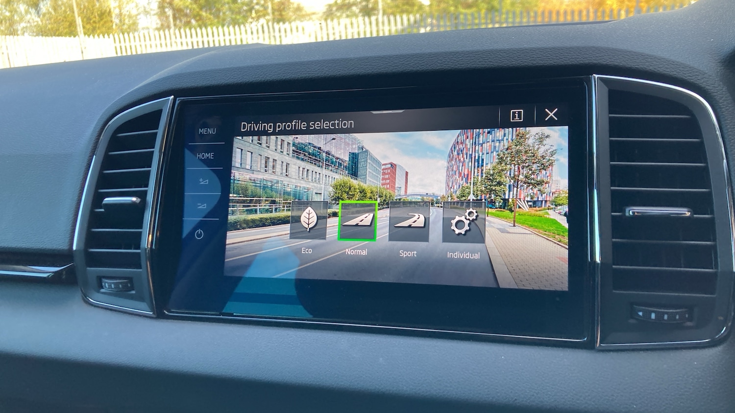 Used Skoda Karoq 2025 for sale - 76490348: Photo 22