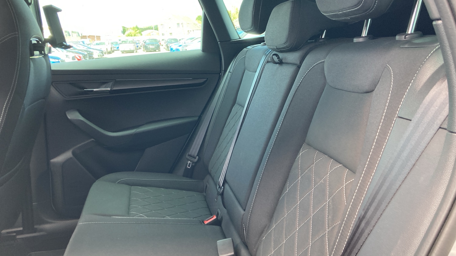 Used Skoda Karoq 2025 for sale - 75665298: Photo 16
