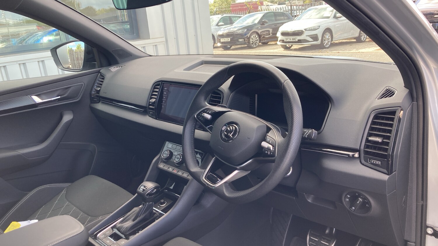 Used Skoda Karoq 2025 for sale - 75665298: Photo 6