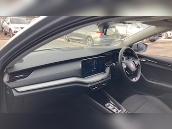 Used Skoda Octavia 2024 for sale - 76452670: Photo