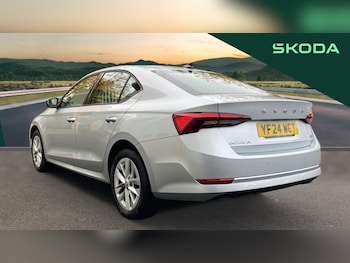 Used Skoda Octavia 2024 for sale - 76452670: Photo