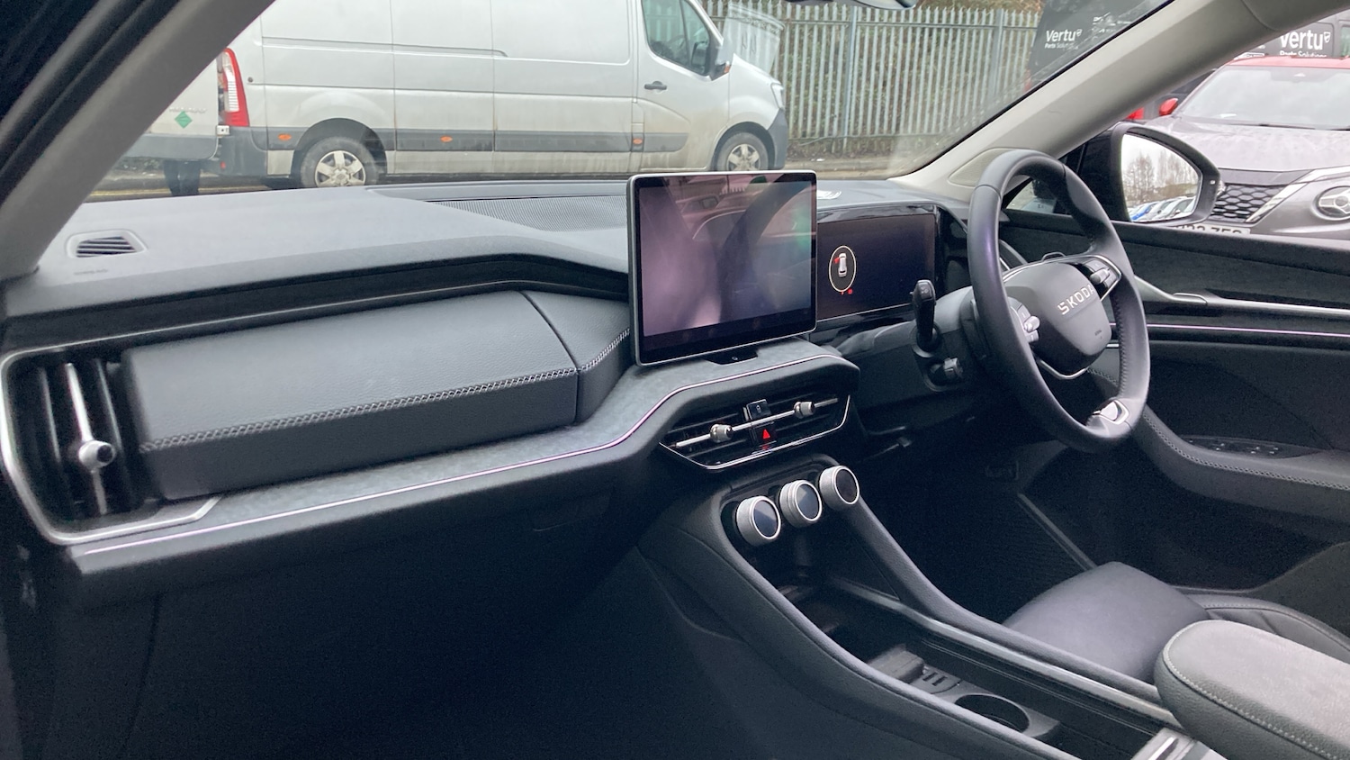 Used Skoda Kodiaq 2025 for sale - 77274744: Photo 2