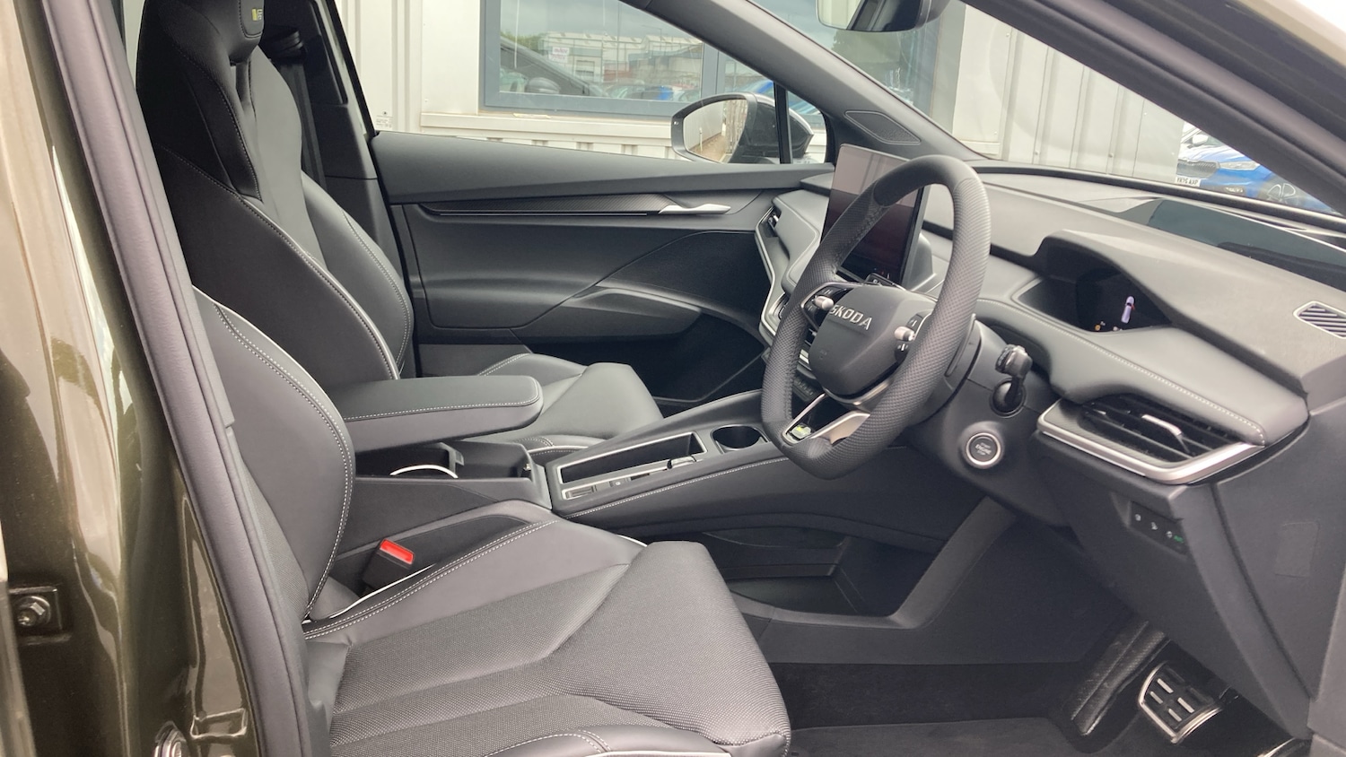 Used Skoda Enyaq 2025 for sale - 76531292: Photo 15