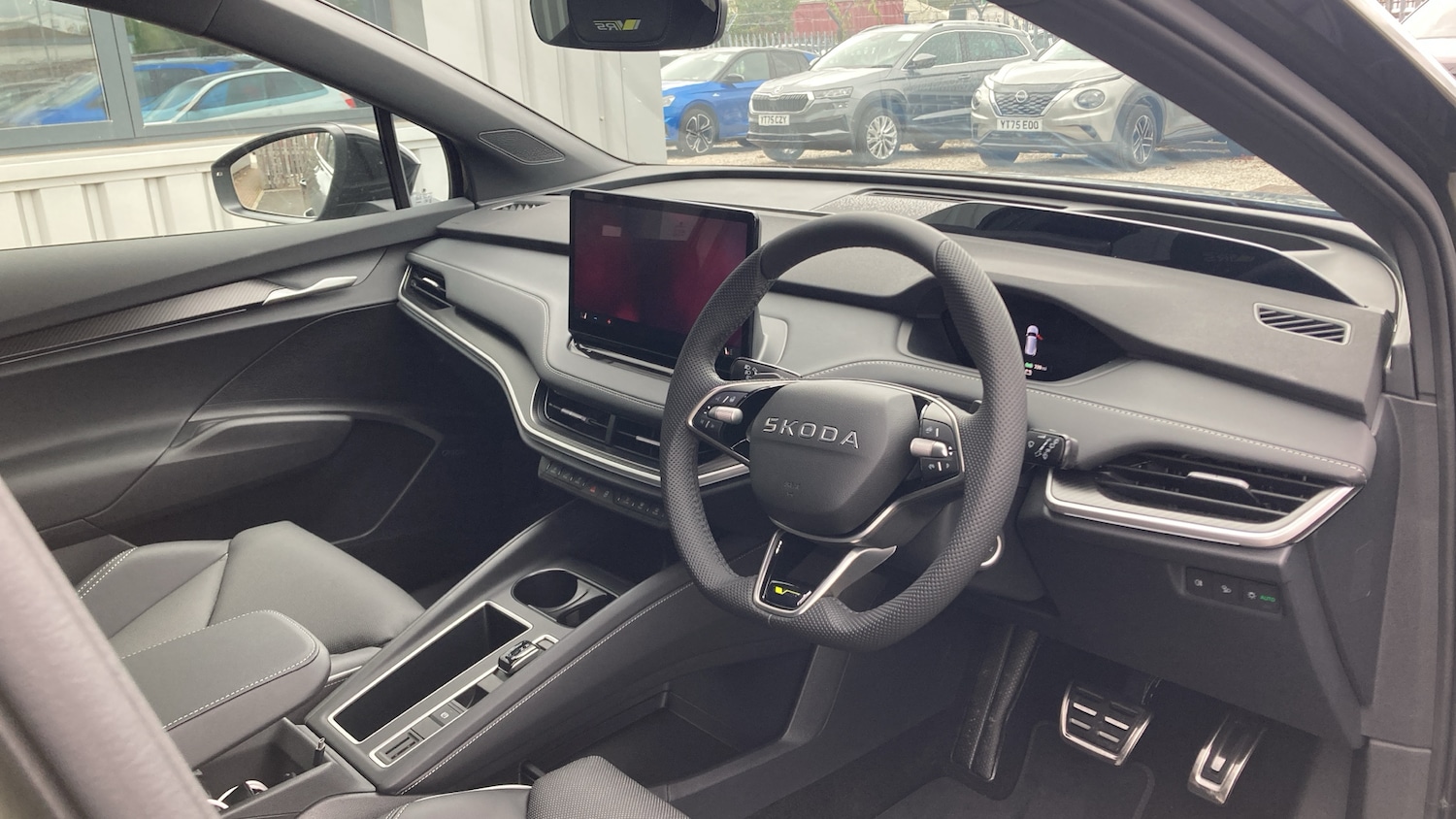 Used Skoda Enyaq 2025 for sale - 76531292: Photo 6