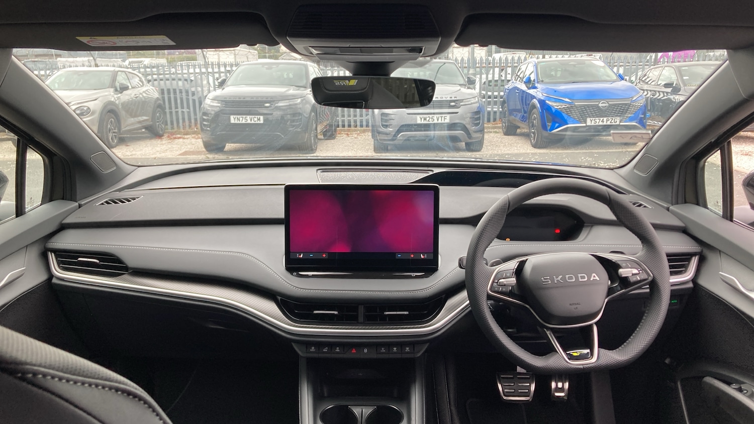 Used Skoda Enyaq 2025 for sale - 76531292: Photo 9