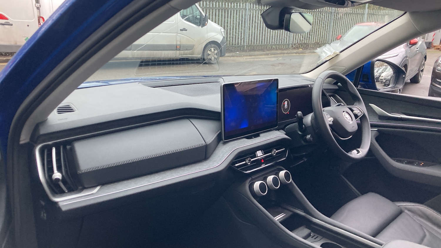 Used Skoda Kodiaq 2024 for sale - 77297021: Photo 2