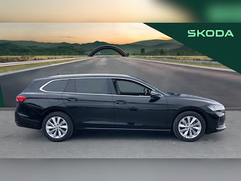 Used Skoda Superb 2024 for sale - 75835394: Photo