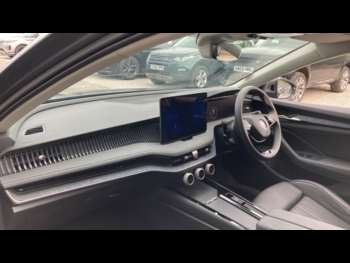 Used Skoda Superb 2024 for sale - 75272509: Photo