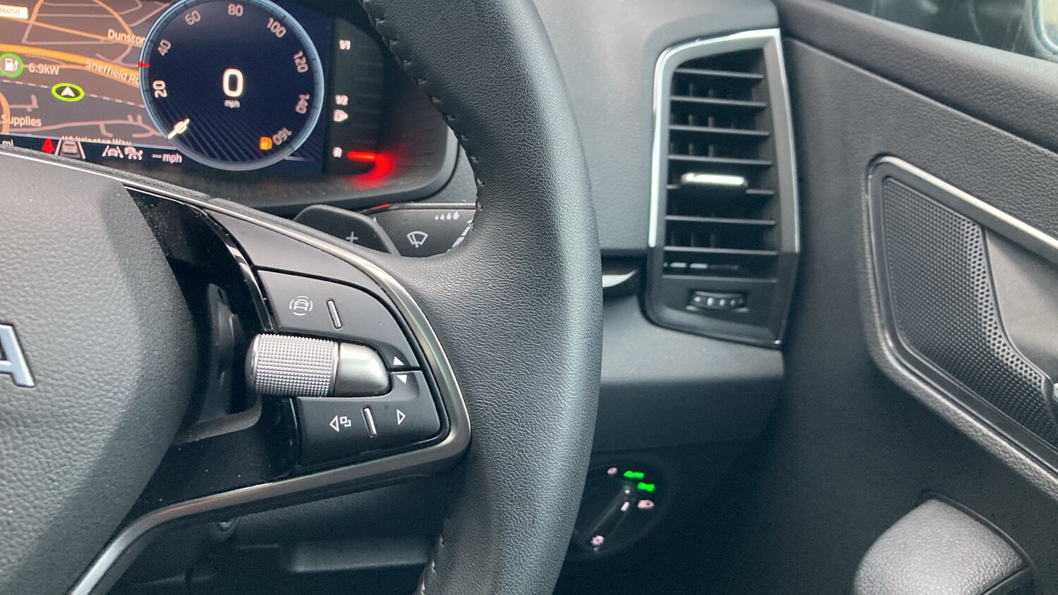 Used Skoda Karoq 2025 for sale - 77629203: Photo 24