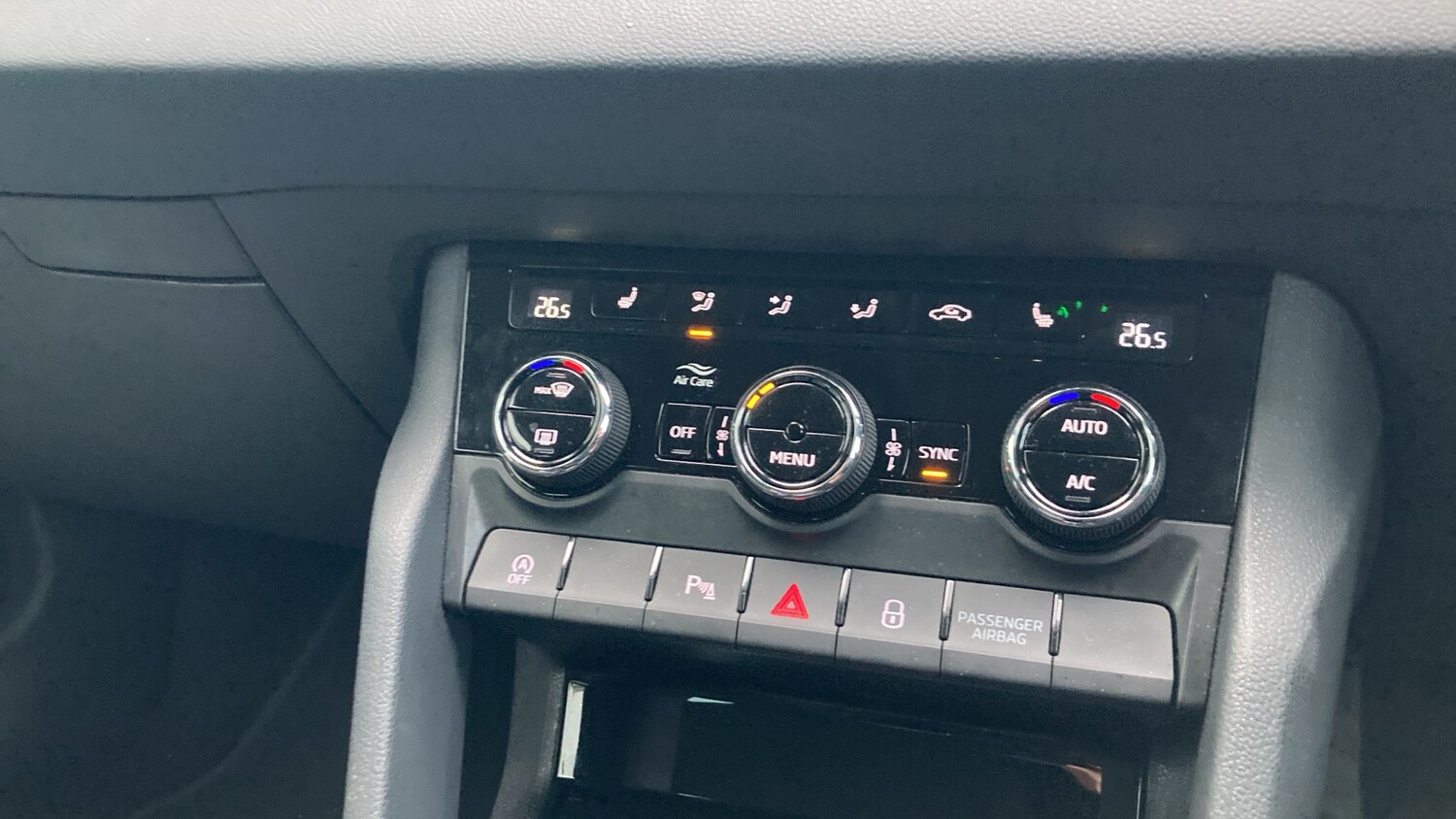 Used Skoda Karoq 2025 for sale - 77629203: Photo 25